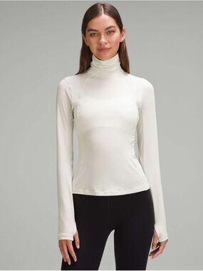 NWT Lululemon Long-Sleeve Jersey Turtleneck